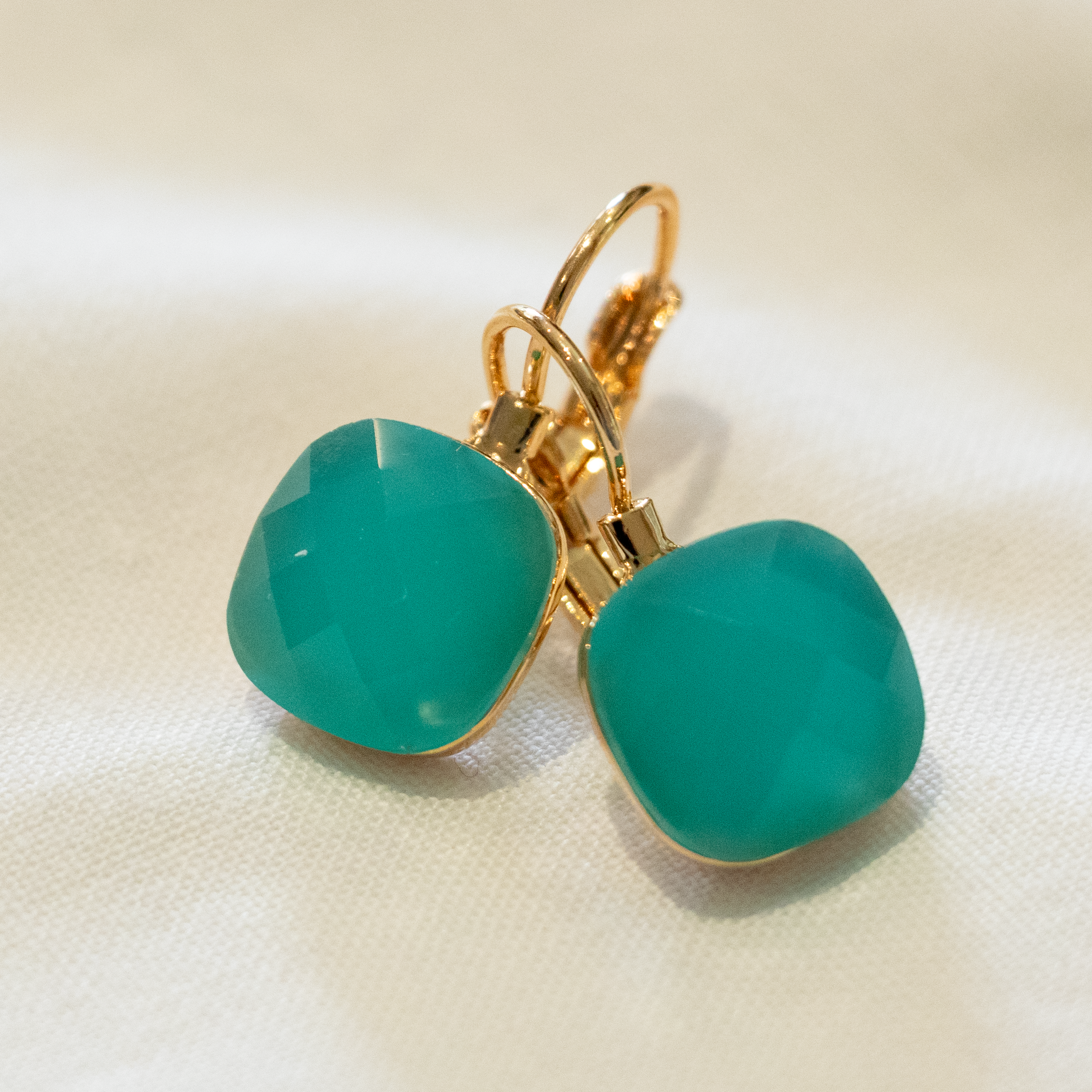 Pomellato Earrings_Deep Sea Green