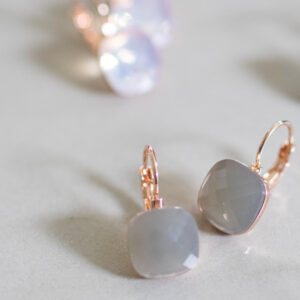 Pomellato Earrings_Taupe Grey