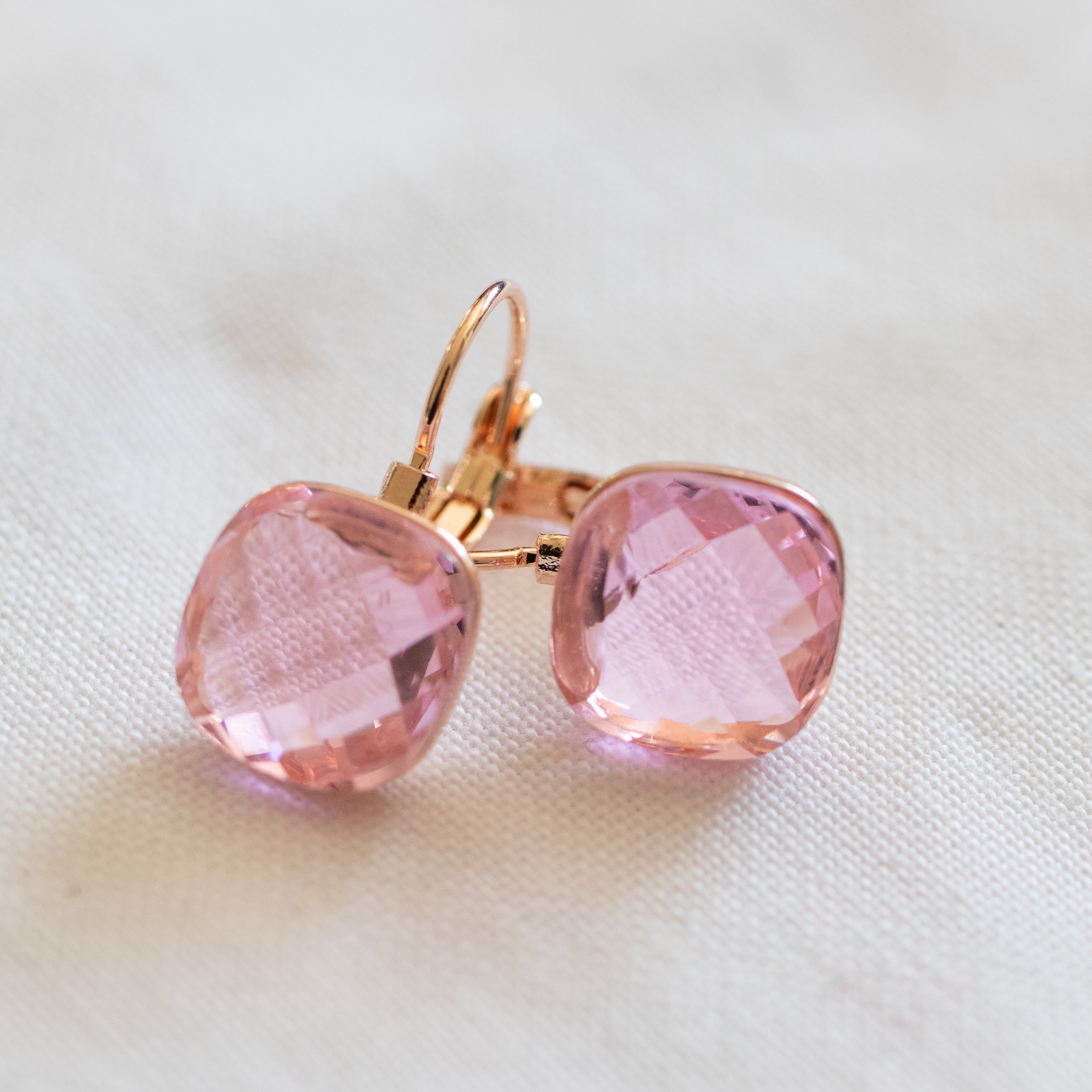 Pomellato Earrings_Pastel Pink